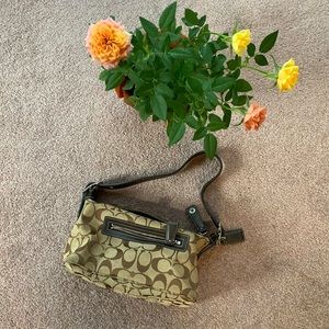 Gorgeous mini coach purse